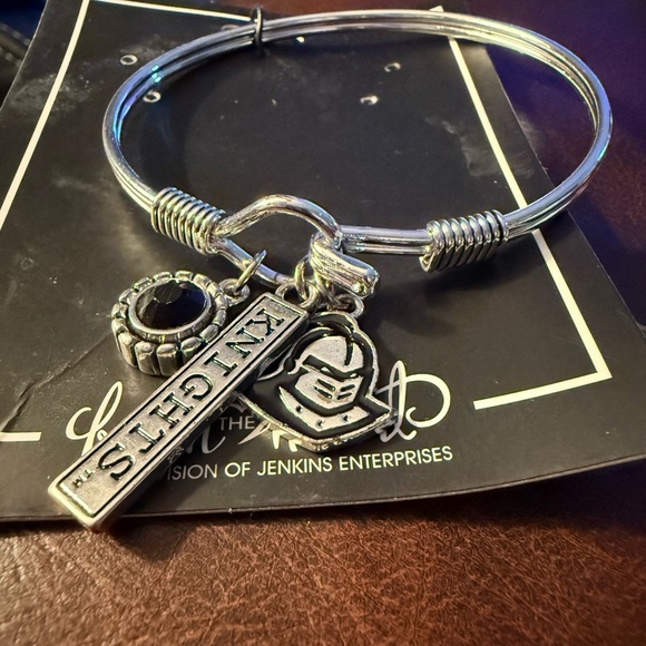 UCF Charm Bracelet - Modern Silver Bangle Bracelet with Knights Charm NEW! - Picture 3 of 3
